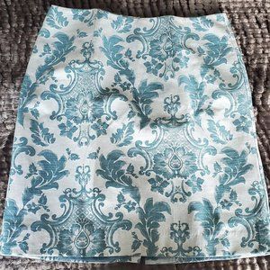 NWOT Cute pencil skirt